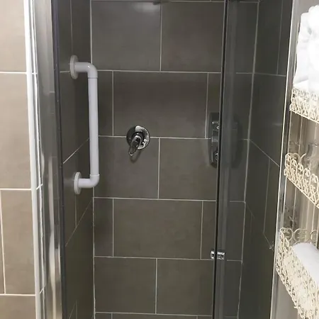 Tynte House 3* Dun Luain