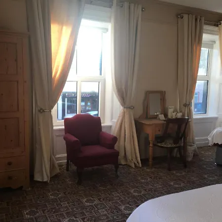 Tynte House Hotel 3*