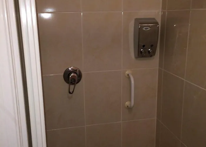 Ξενοδοχείο Tynte House 3*